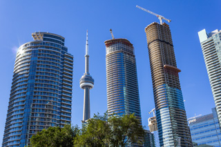 Condos CN Tower